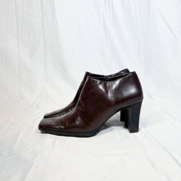 Vintage Y2K Bandolino Brown Leather Square Toe Shooties Booties Ankle Boots~8~ - Picture 4 of 7